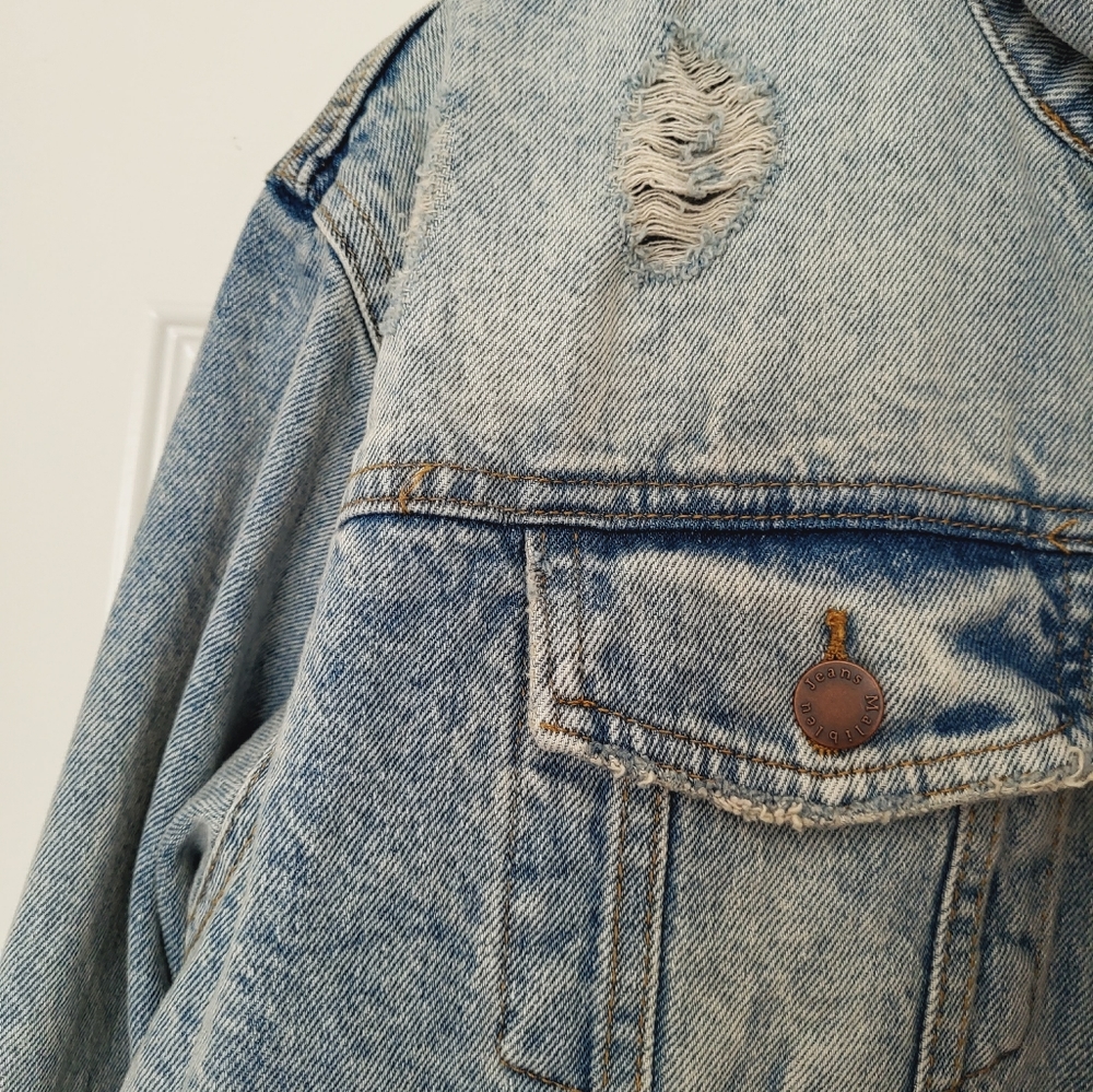 Denim jacket - Picture 4 of 7